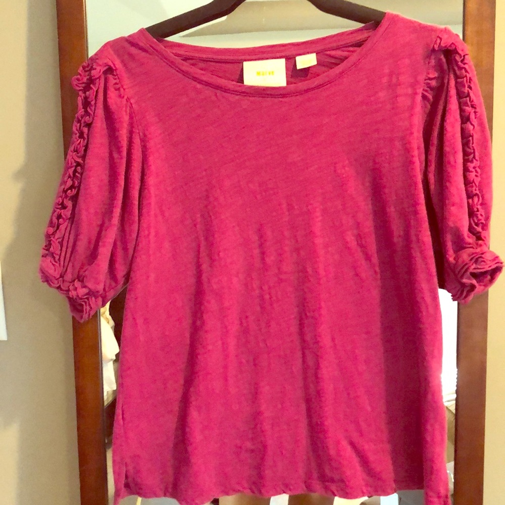 Anthropologie T-Shirt with ruffle sleeves